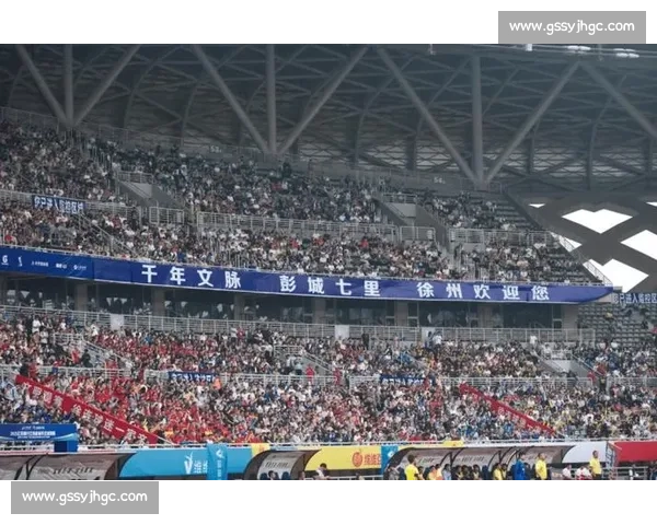 苏超昆山赛场激战落幕，10 分钟直达阳澄湖追风逐光品湖鲜